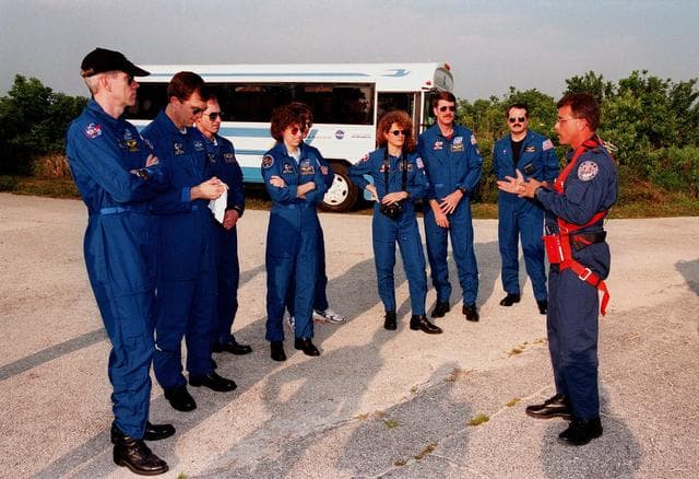 NASA image: KSC-99pp0450