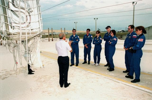 NASA image: KSC-99pp0467