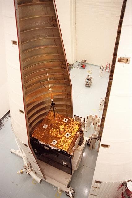 NASA image: KSC-99pp0490