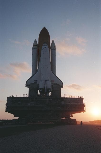 NASA image: KSC-99pp0527