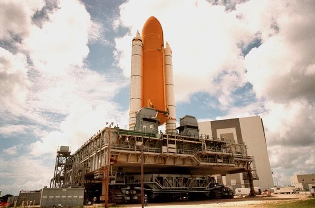 NASA image: KSC-99pp0559