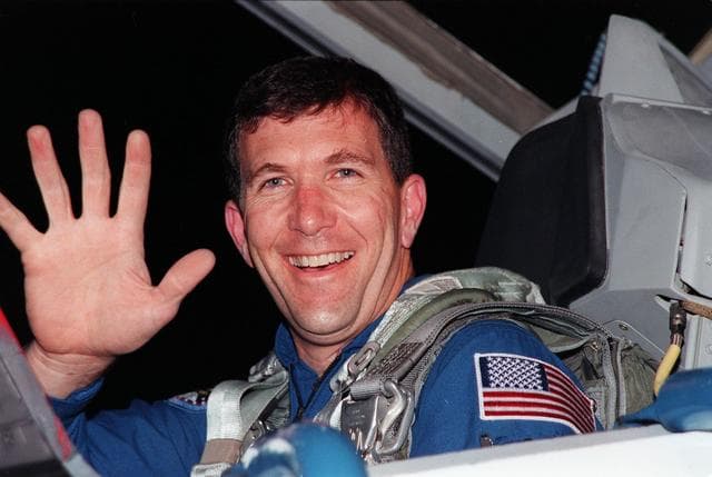 NASA image: KSC-99pp0573