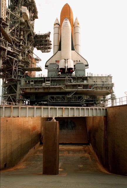 NASA image: KSC-99pp0637