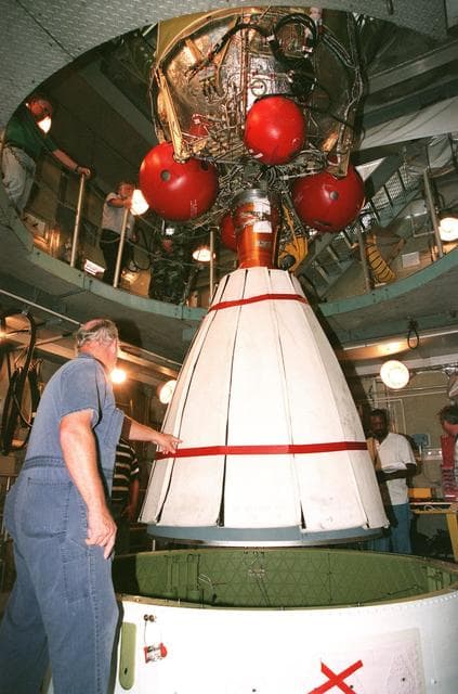 NASA image: KSC-99pp0656