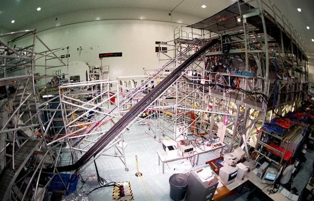 NASA image: KSC-99pp0659