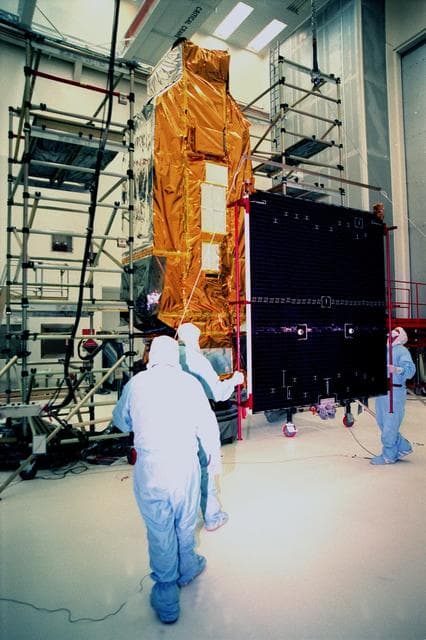 NASA image: KSC-99pp0664