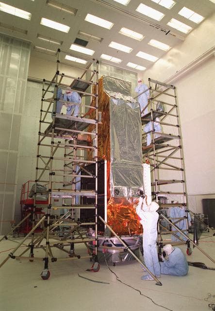 NASA image: KSC-99pp0666