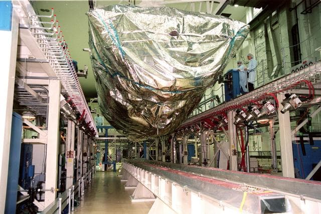 NASA image: KSC-99pp0686