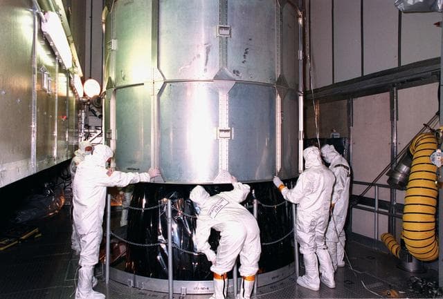 NASA image: KSC-99pp0698