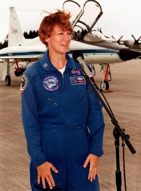 NASA image: KSC-99pp0714