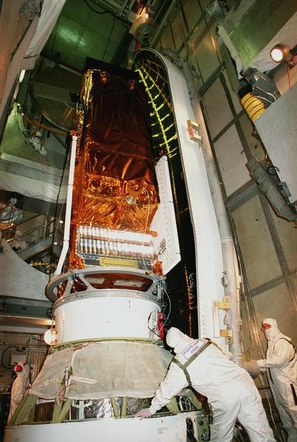 NASA image: KSC-99pp0721