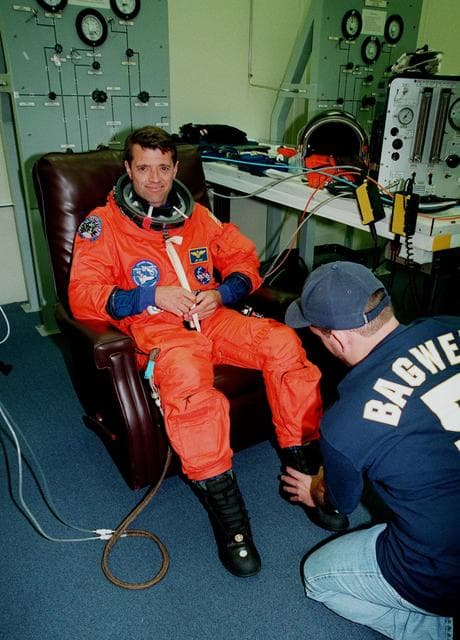 NASA image: KSC-99pp0736