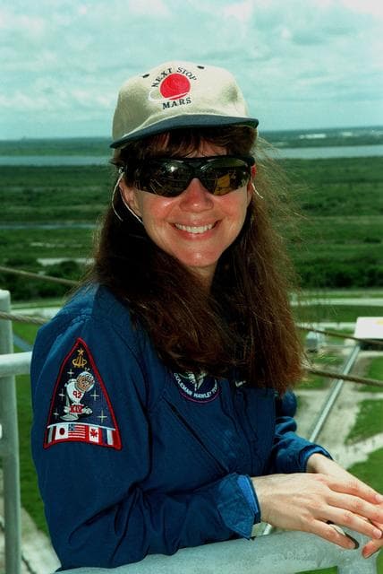 NASA image: KSC-99pp0746