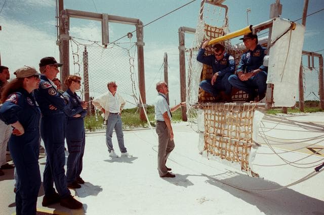 NASA image: KSC-99pp0747