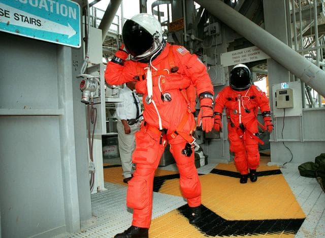 NASA image: KSC-99pp0759