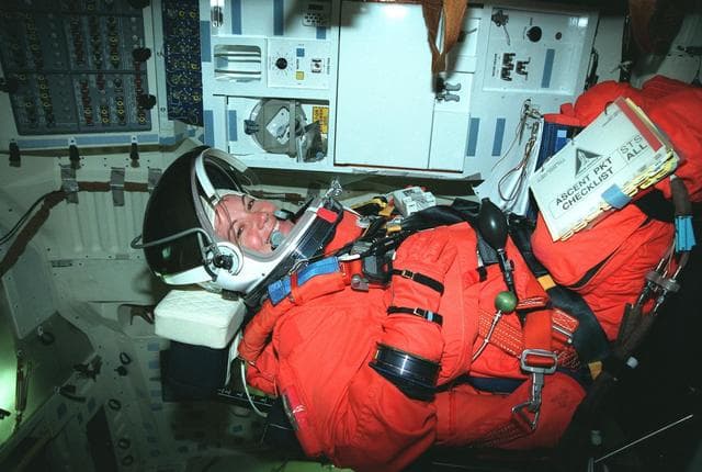 NASA image: KSC-99pp0762