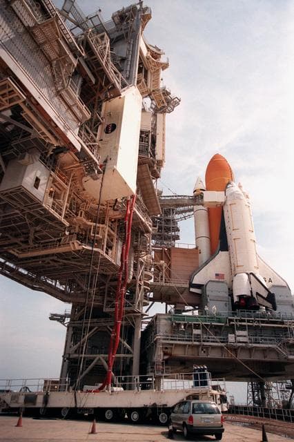 NASA image: KSC-99pp0766