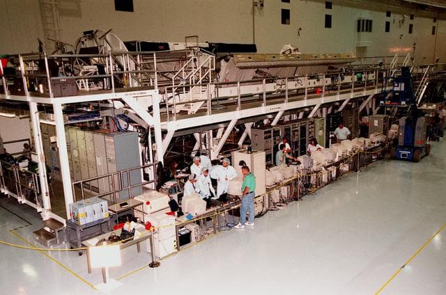 NASA image: KSC-99pp0775