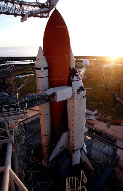 NASA image: KSC-99pp0862