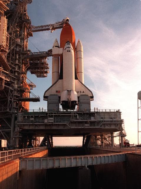 NASA image: KSC-99pp0863