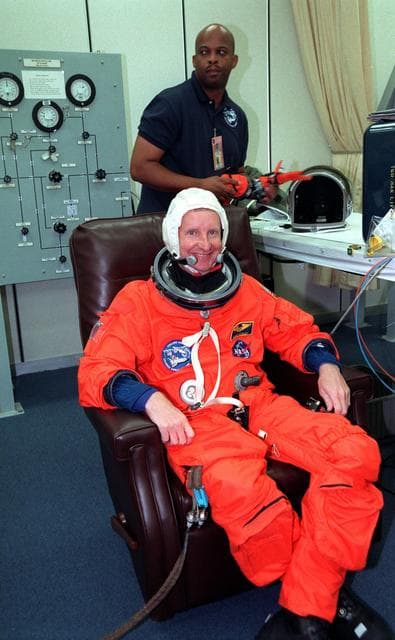 NASA image: KSC-99pp0867