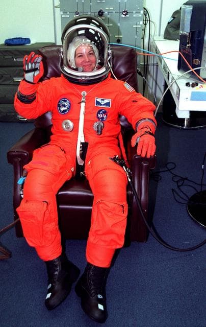 NASA image: KSC-99pp0871