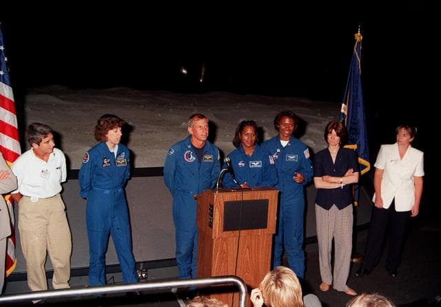 NASA image: KSC-99pp0903