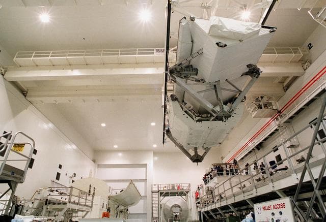 NASA image: KSC-99pp0924
