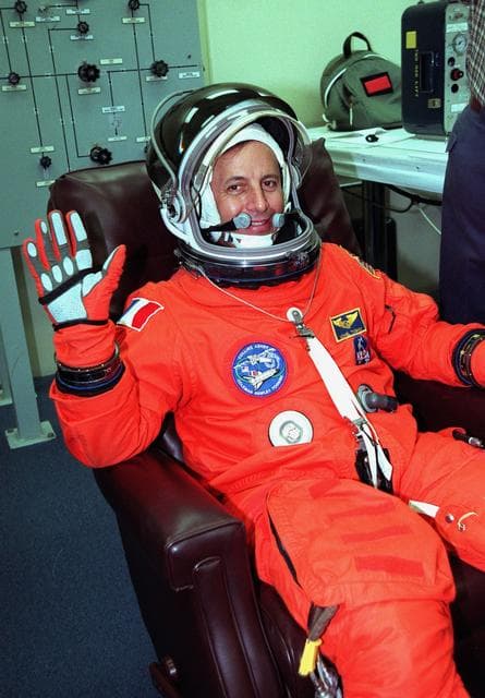 NASA image: KSC-99pp0944