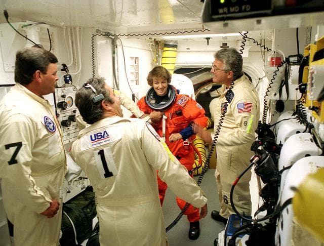 NASA image: KSC-99pp0963
