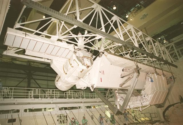 NASA image: KSC-99pp0973