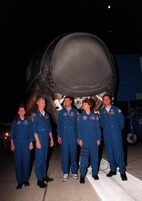 NASA image: KSC-99pp0987