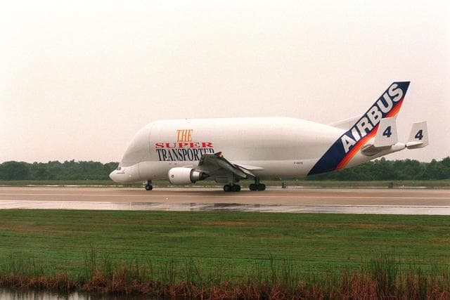 NASA image: KSC-99pp1005