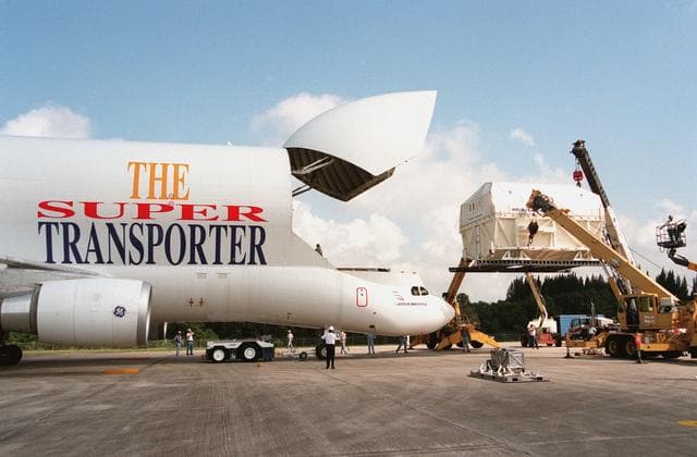 NASA image: KSC-99pp1015