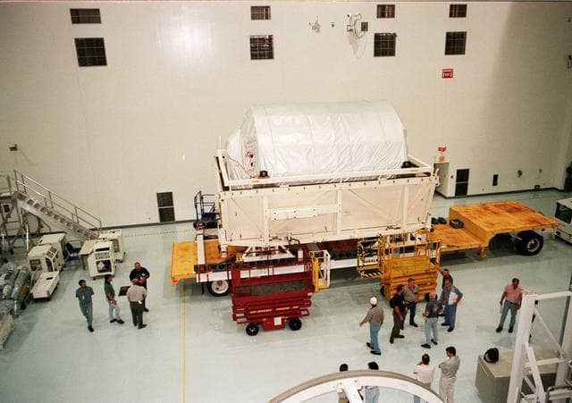 NASA image: KSC-99pp1022