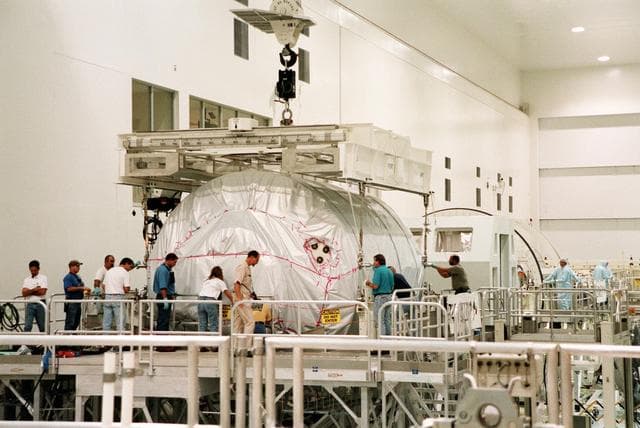 NASA image: KSC-99pp1026