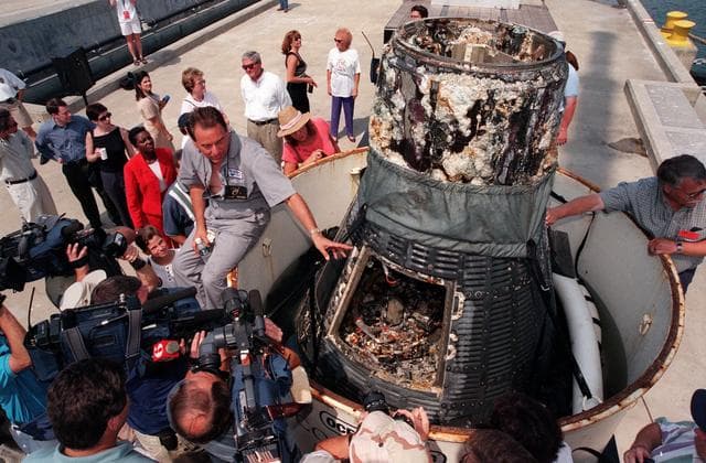 NASA image: KSC-99pp1030