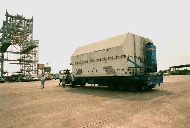 NASA image: KSC-99pp1041