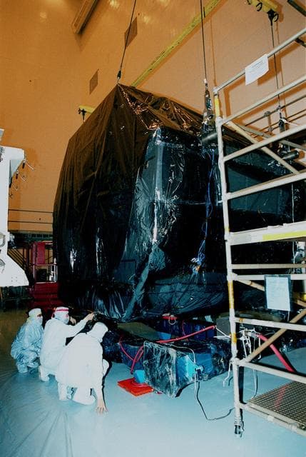 NASA image: KSC-99pp1044