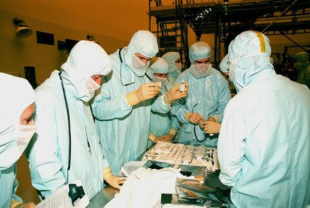 NASA image: KSC-99pp1089