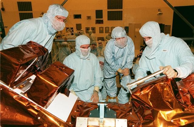NASA image: KSC-99pp1096