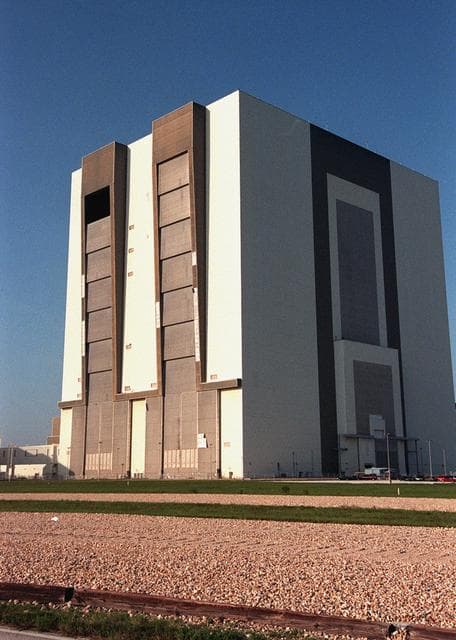 NASA image: KSC-99pp1121