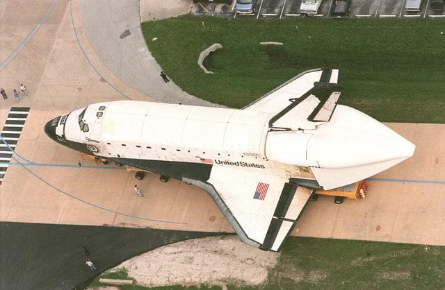 NASA image: KSC-99pp1136
