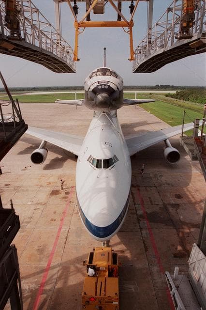 NASA image: KSC-99pp1141