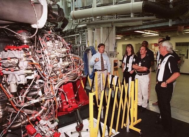 NASA image: KSC-99pp1155