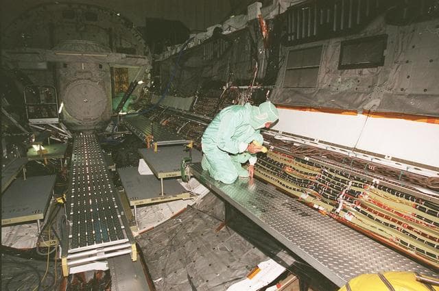 NASA image: KSC-99pp1168