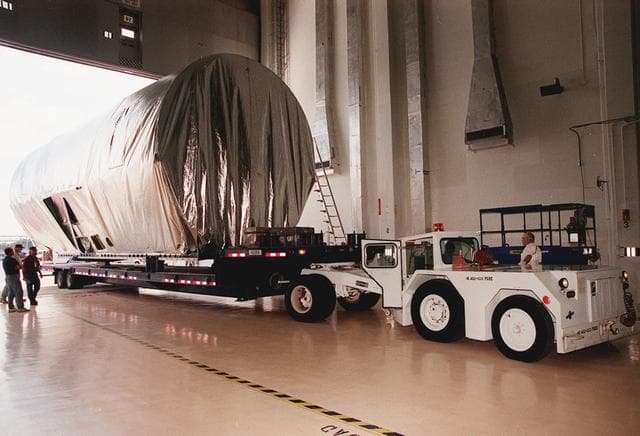 NASA image: KSC-99pp1191