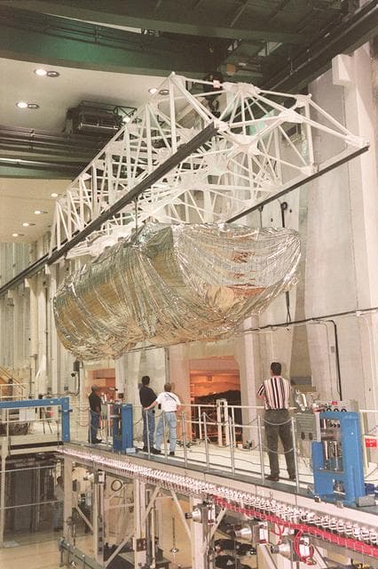 NASA image: KSC-99pp1195