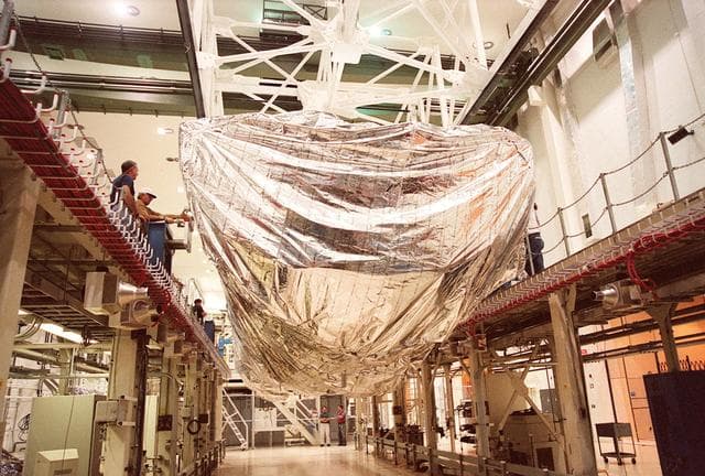NASA image: KSC-99pp1196