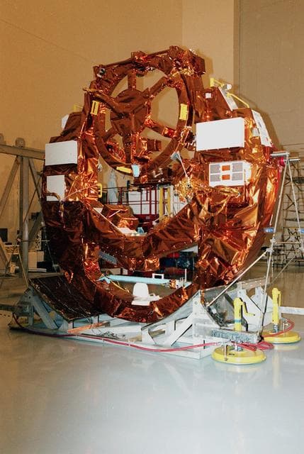 NASA image: KSC-99pp1197